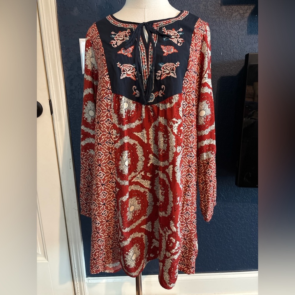 Flying Tomato Boho Embroidered Dress Large Long Sleeve Red Navy
